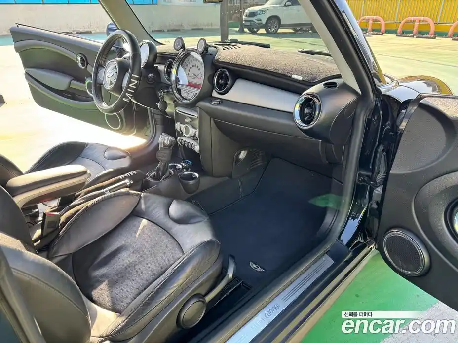 Mini Cooper 2009 1.6 Автомат в Москве № 214350, фото 18