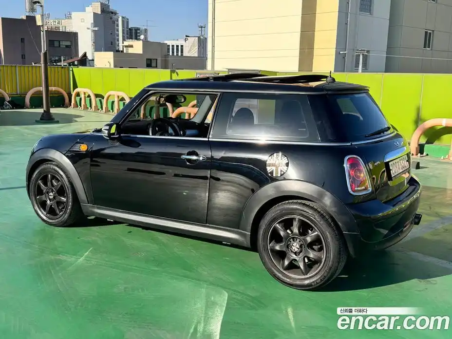 Mini Cooper 2009 1.6 Автомат в Москве № 214350, фото 19