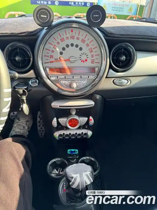 Mini Cooper 2009 1.6 Автомат в Москве № 214350, фото 9