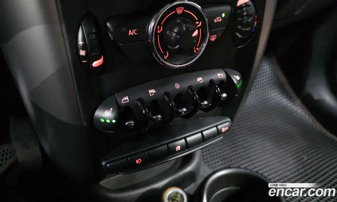 Mini Countryman 2012 2.0 Автомат в Москве № 214364, фото 16