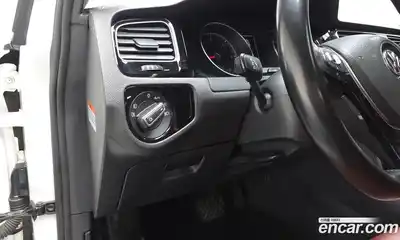 Volkswagen Golf 2015 2.0 Автомат в Москве № 215350, миниатюра 11