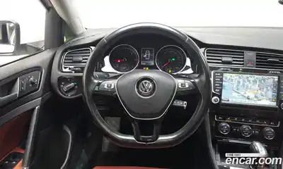 Volkswagen Golf 2015 2.0 Автомат в Москве № 215350, миниатюра 12