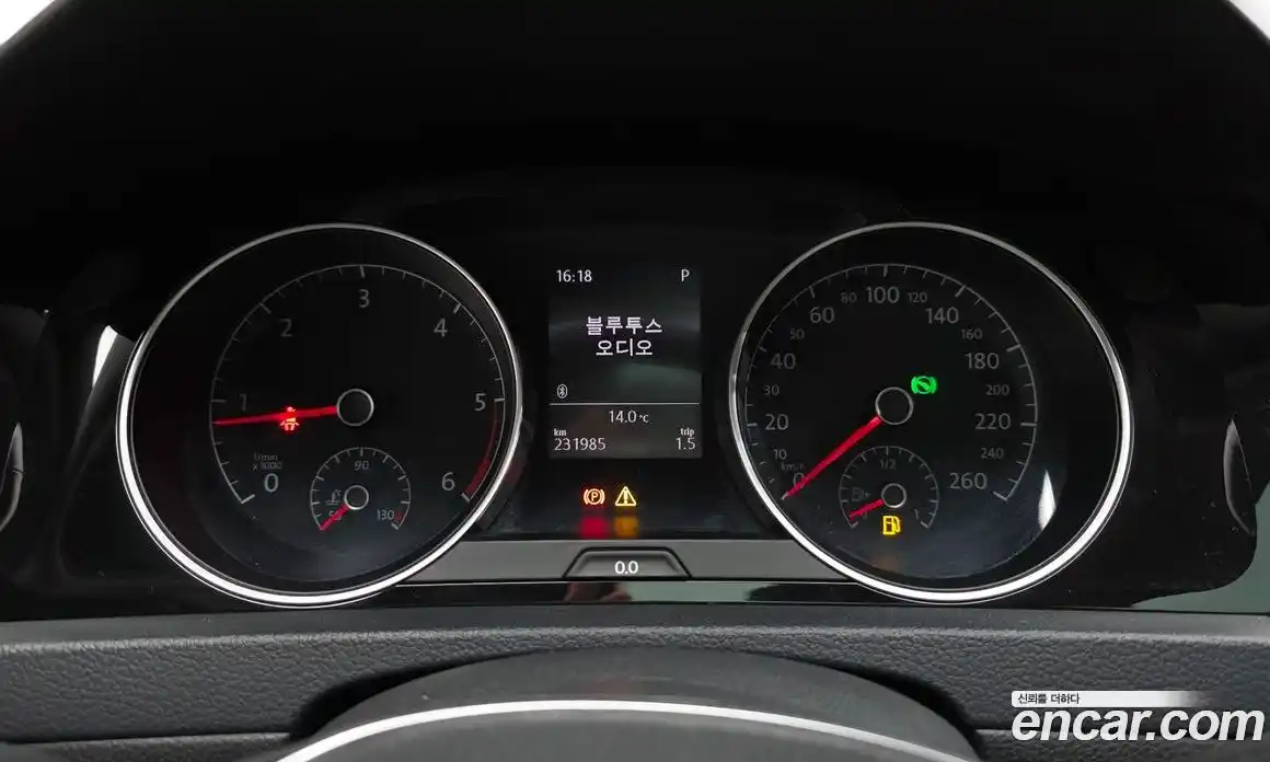 Volkswagen Golf 2015 2.0 Автомат в Москве № 215350, фото 14