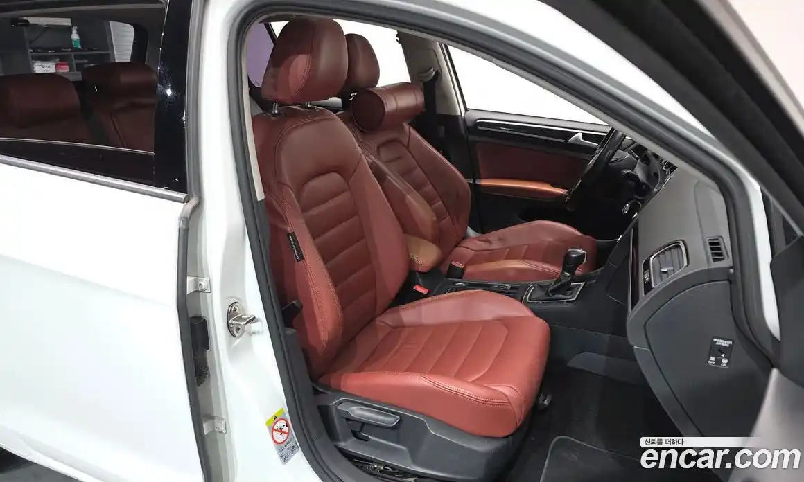 Volkswagen Golf 2015 2.0 Автомат в Москве № 215350, фото 15