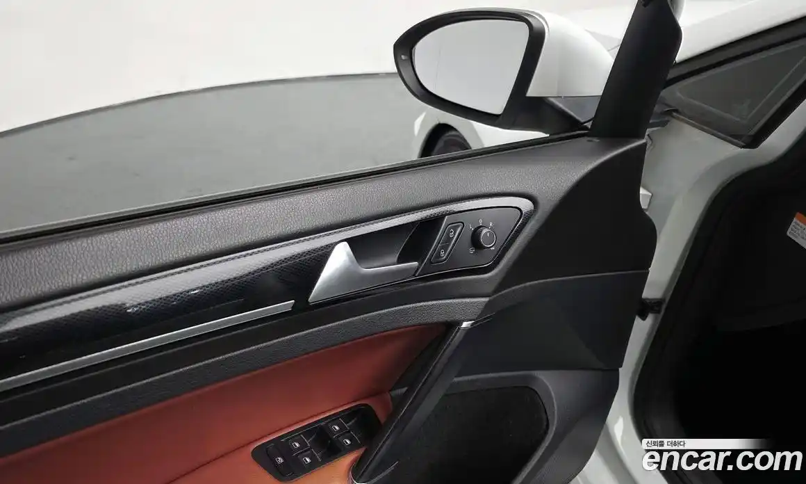 Volkswagen Golf 2015 2.0 Автомат в Москве № 215350, фото 8