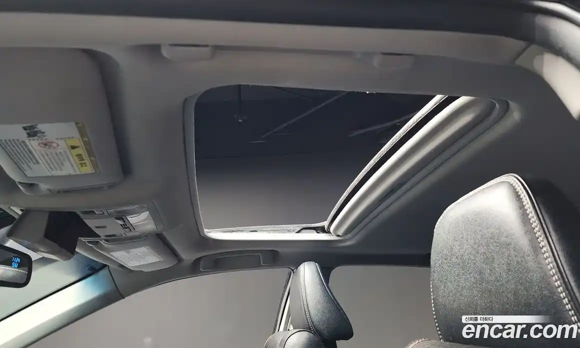 Toyota Camry 2017 2.5 Автомат в Москве № 215548, фото 16