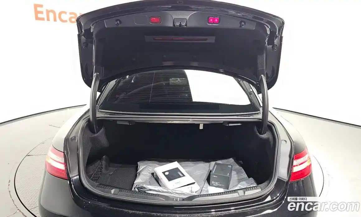 Mercedes-Benz E-Class 2020 3.0 Автомат в Москве № 225030, фото 20