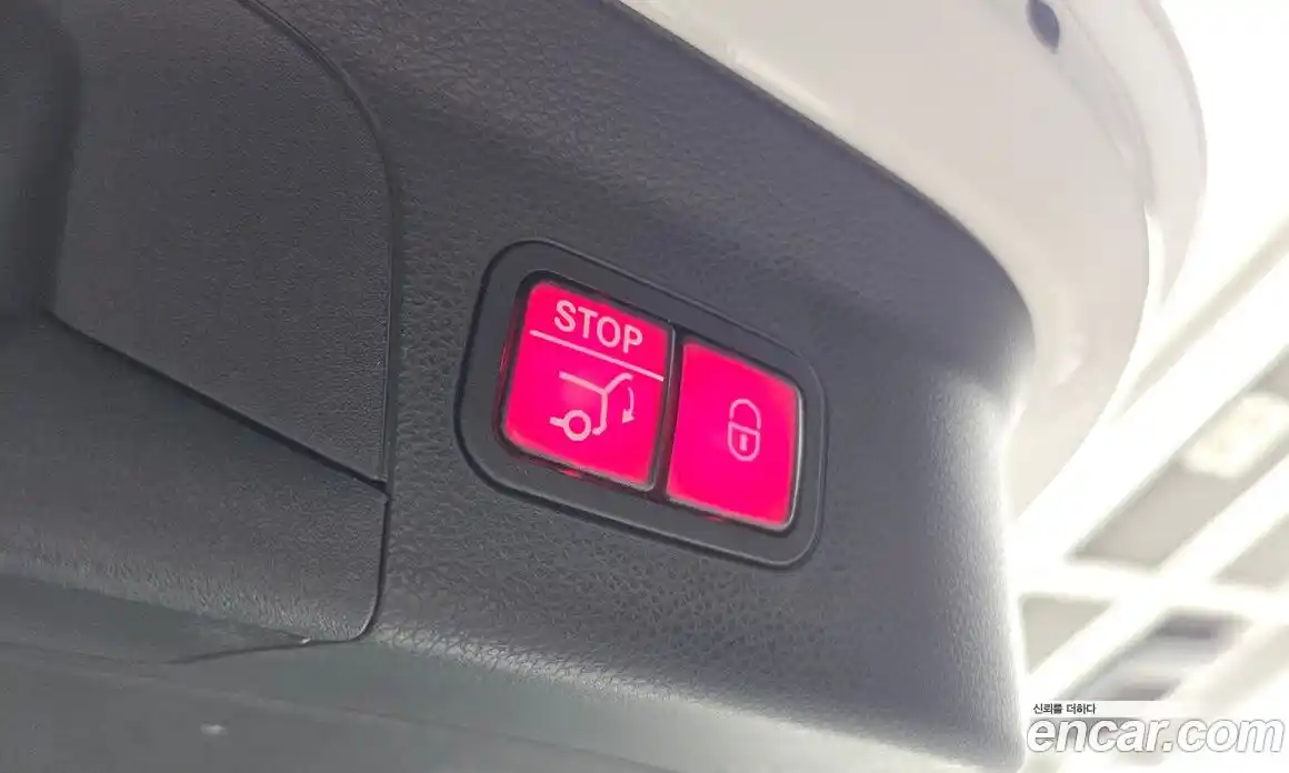 Mercedes-Benz GLC-Class 2023 2.0 Автомат в Москве № 225060, фото 15