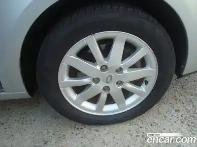 Renault SM3 2010 1.6 Автомат в Москве № 227358, миниатюра 11