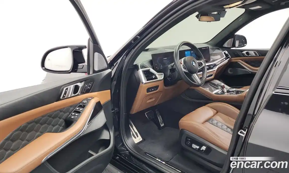 BMW X5M 2025 4.4 Автомат в Москве № 228008, фото 7