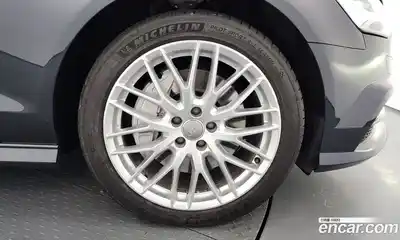 Audi A6 2018 2.0 Автомат в Москве № 229810, миниатюра 5