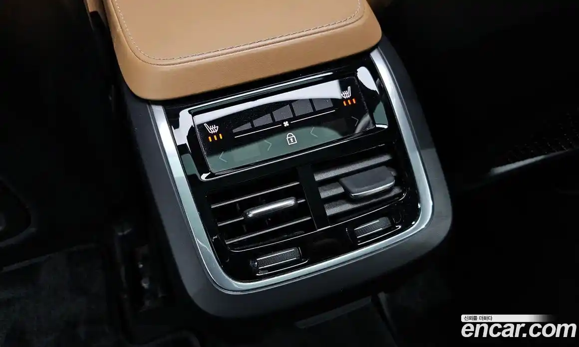 Volvo XC90 2019 2.0 Автомат в Москве № 230581, фото 19