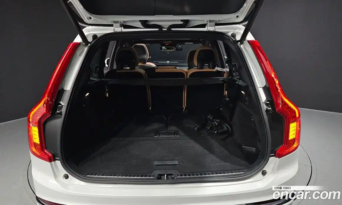 Volvo XC90 2019 2.0 Автомат в Москве № 230581, фото 20