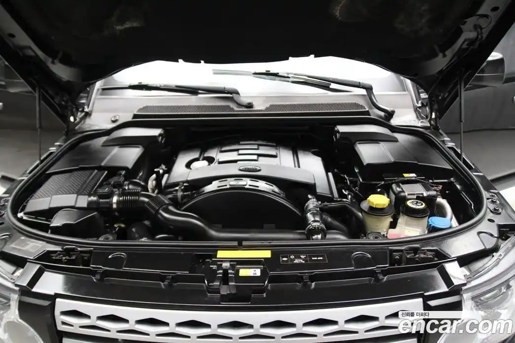 Land Rover Discovery 2013 3.0 Автомат в Москве № 231359, фото 7