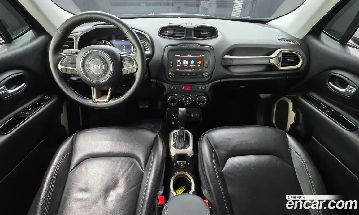 Jeep Renegade 2017 2.0 Автомат в Москве № 232468, фото 11