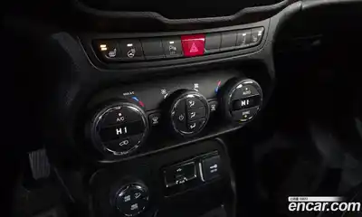 Jeep Renegade 2017 2.0 Автомат в Москве № 232468, миниатюра 3