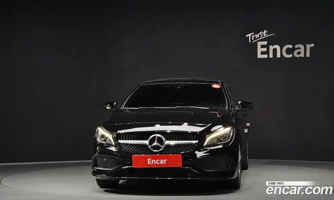 Mercedes-Benz CLA-Class 2018 2.0 Автомат в Москве № 241351, фото 4