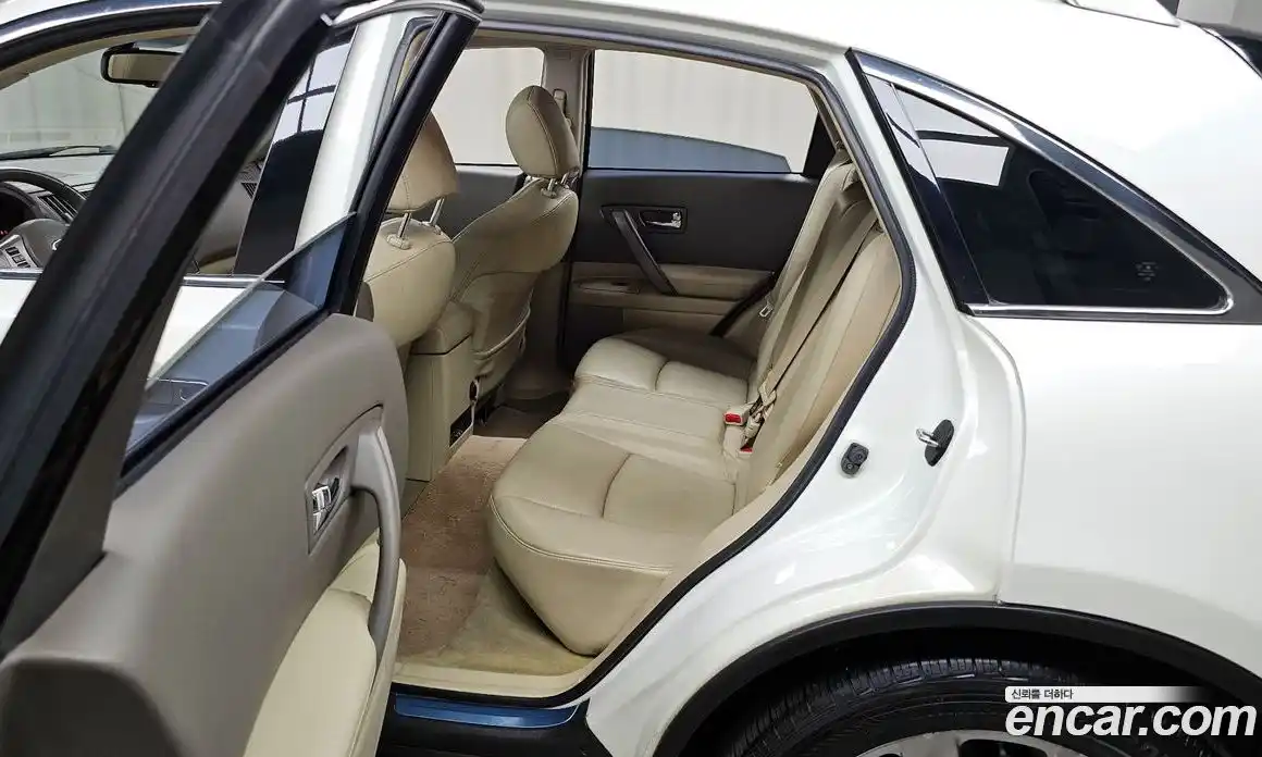 Infiniti FX 2008 4.5 Автомат в Москве № 247154, фото 11