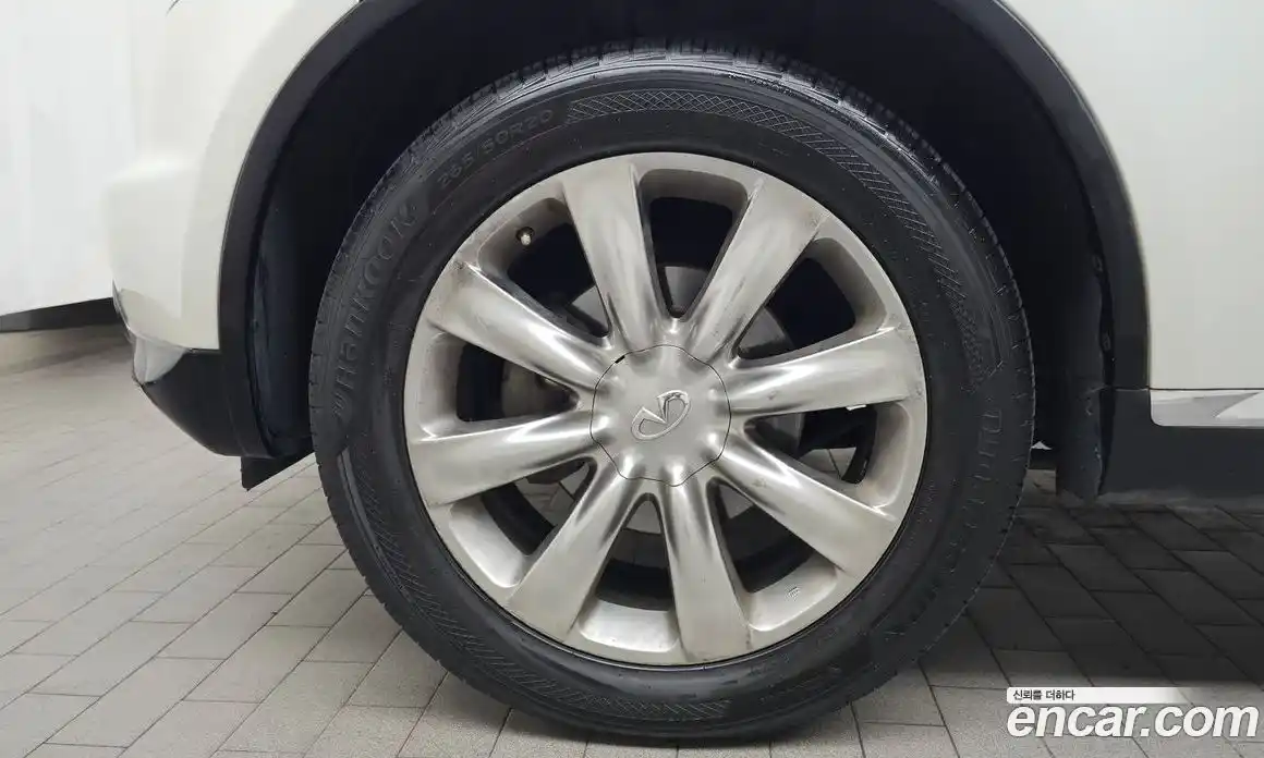 Infiniti FX 2008 4.5 Автомат в Москве № 247154, фото 9