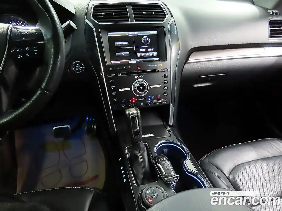 Ford Explorer 2016 2.3 Автомат в Москве № 255600, фото 12