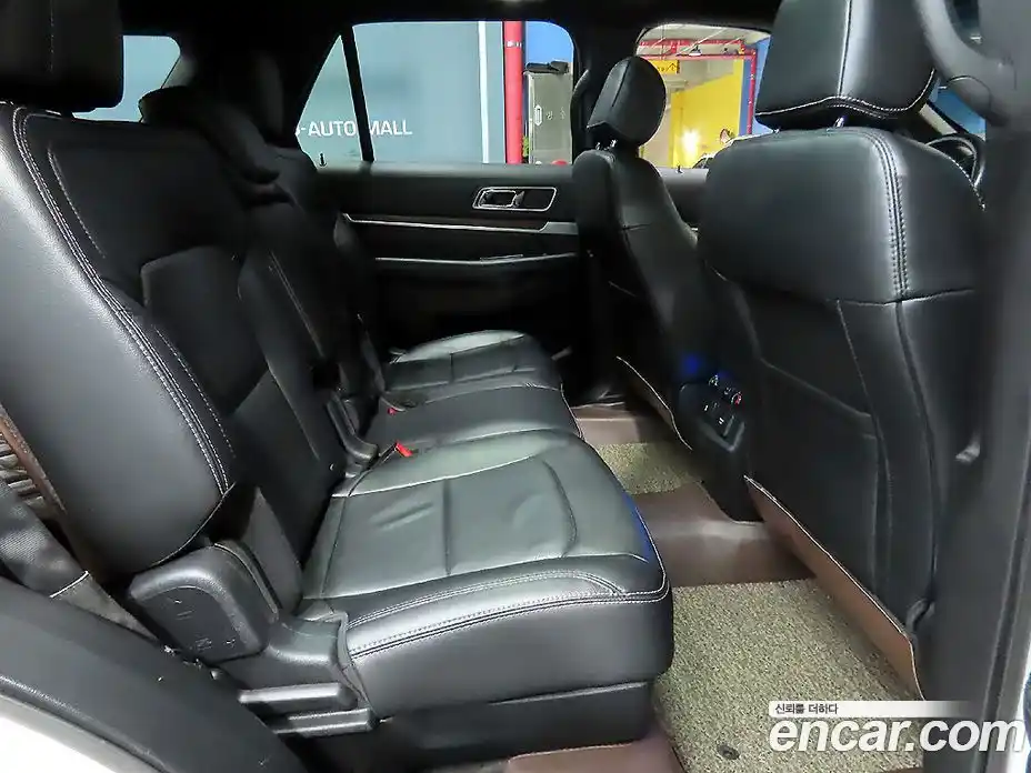 Ford Explorer 2016 2.3 Автомат в Москве № 255600, фото 9