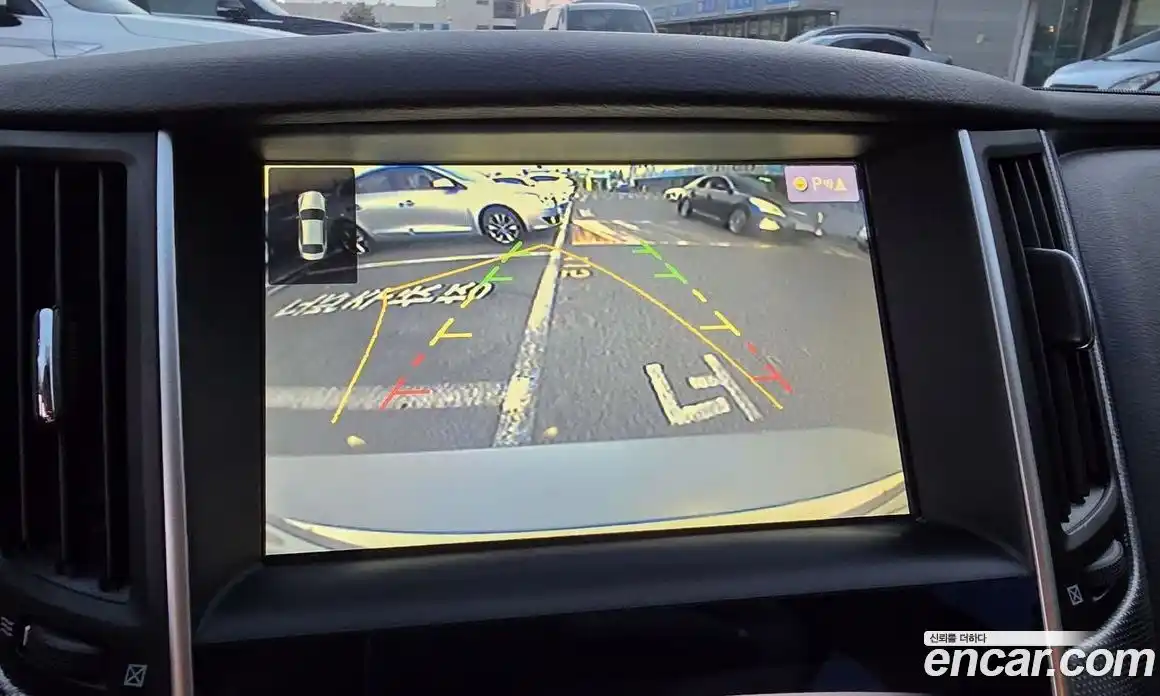 Infiniti Q50 2014 2.1 Автомат в Москве № 256203, фото 8