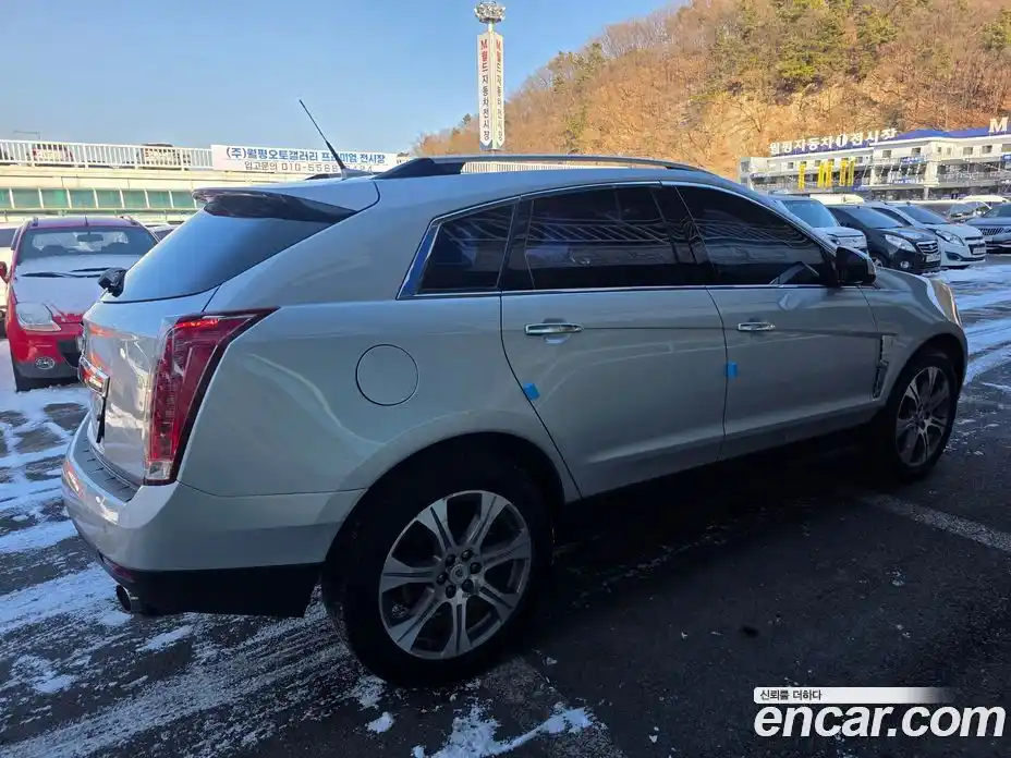 Cadillac SRX 2012 3.0 Автомат в Москве № 256578, фото 4