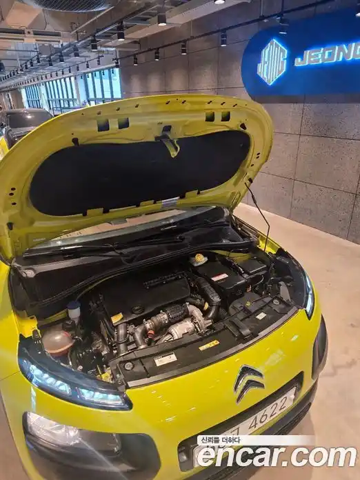 Citroen C4 Cactus 2017 1.6 Автомат в Москве № 256997, фото 8