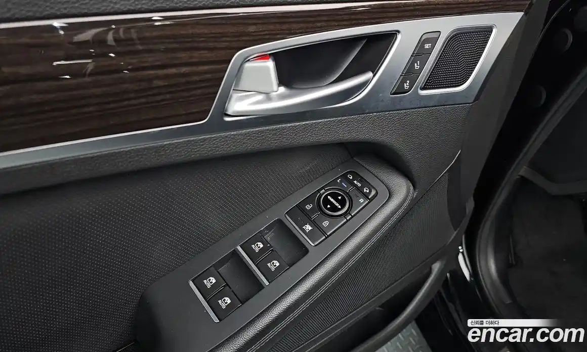 Genesis G80 2017 3.3 Автомат в Москве № 27241, фото 18