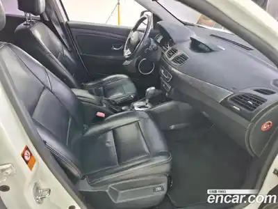 Renault SM3 2011 1.6 Автомат в Москве № 277788, миниатюра 10