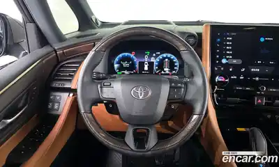 Toyota Alphard 2024 2.5 Автомат в Москве № 279214, миниатюра 10