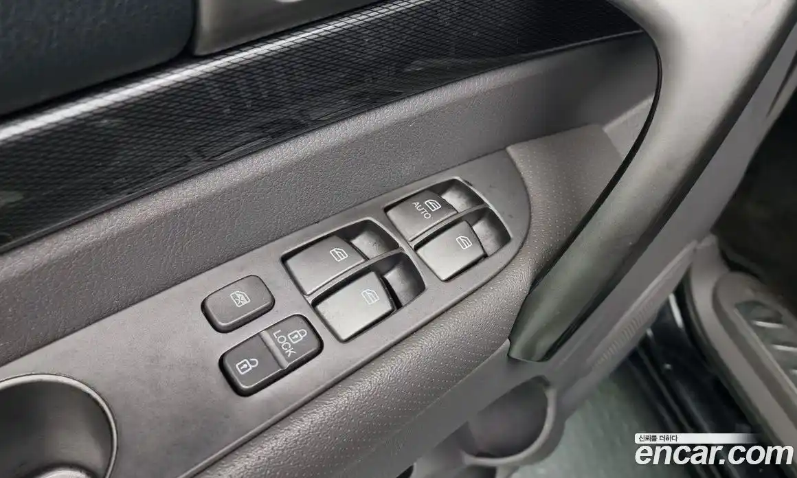 SsangYong Korando 2015 2.0 Автомат в Москве № 28740, фото 16