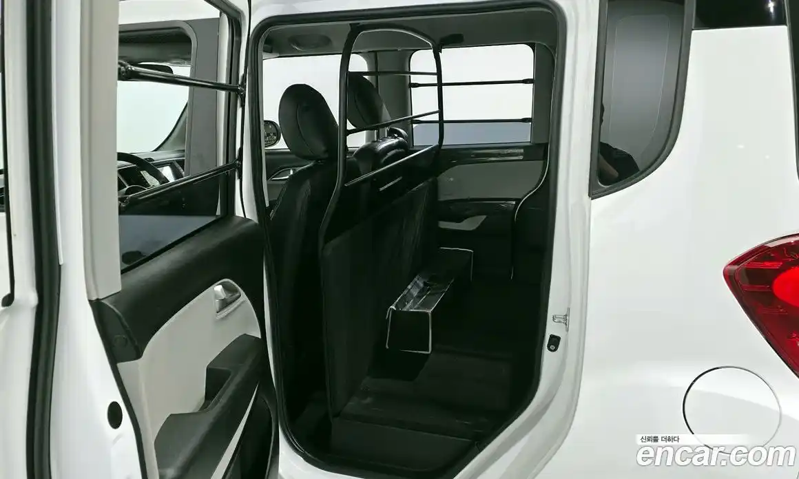 Kia Ray 2022 1.0 Автомат в Москве № 287583, фото 19