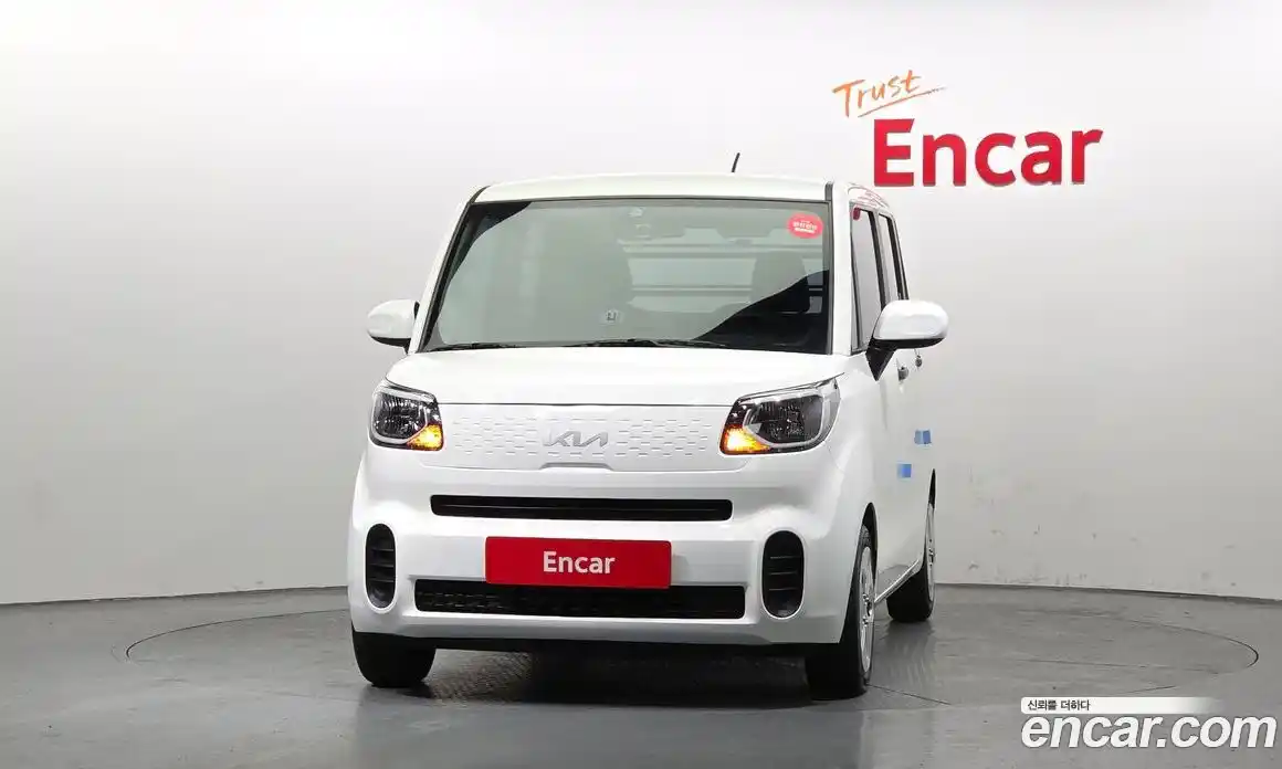 Kia Ray 2022 1.0 Автомат в Москве № 287583, фото 9