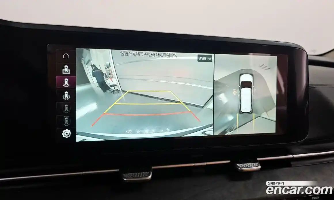 Kia Canival 2023 3.5 Автомат в Москве № 287776, фото 17