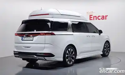 Kia Canival 2023 3.5 Автомат в Москве № 287776, миниатюра 2