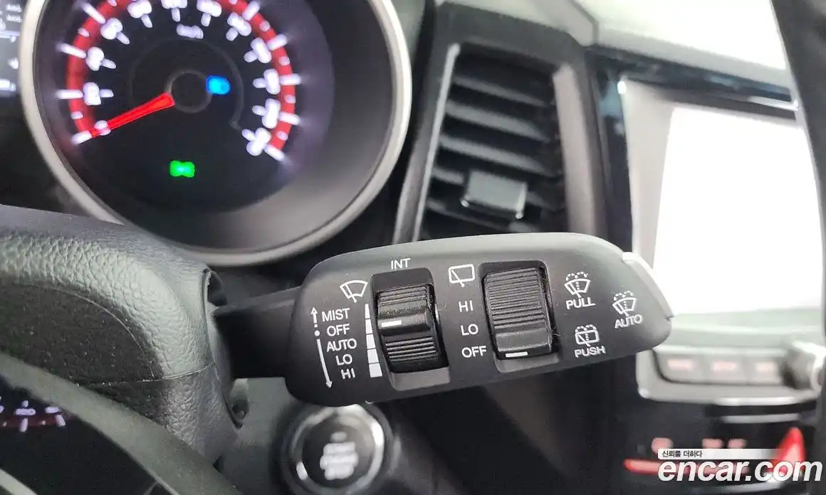 SsangYong TIBOLI 2016 1.6 Автомат в Москве № 29403, фото 15