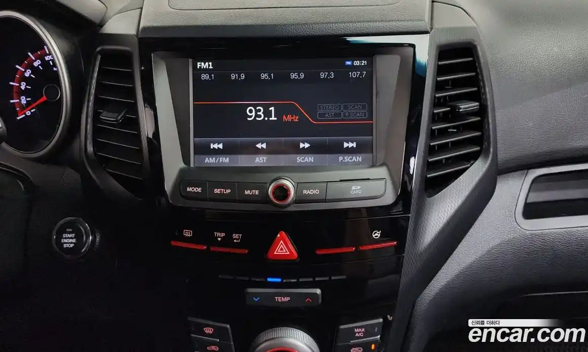 SsangYong TIBOLI 2016 1.6 Автомат в Москве № 29403, фото 16