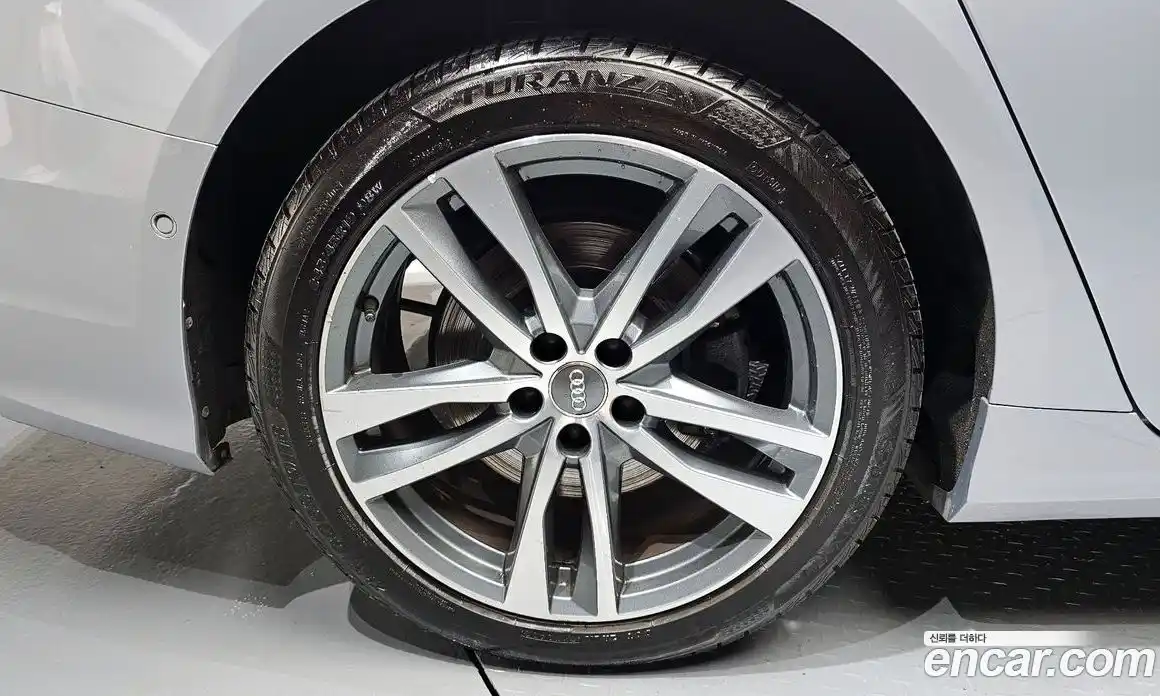 Audi A6 2021 3.0 Автомат в Москве № 295852, фото 16