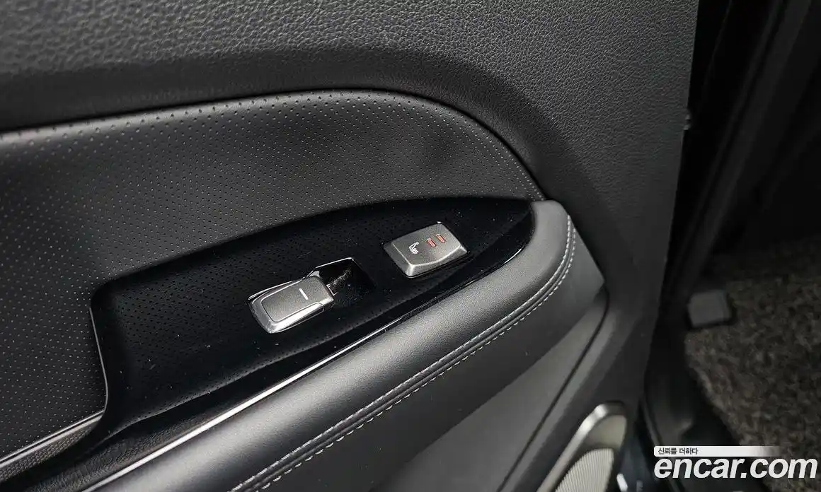 SsangYong Rexton 2019 2.2 Автомат в Москве № 30138, фото 15