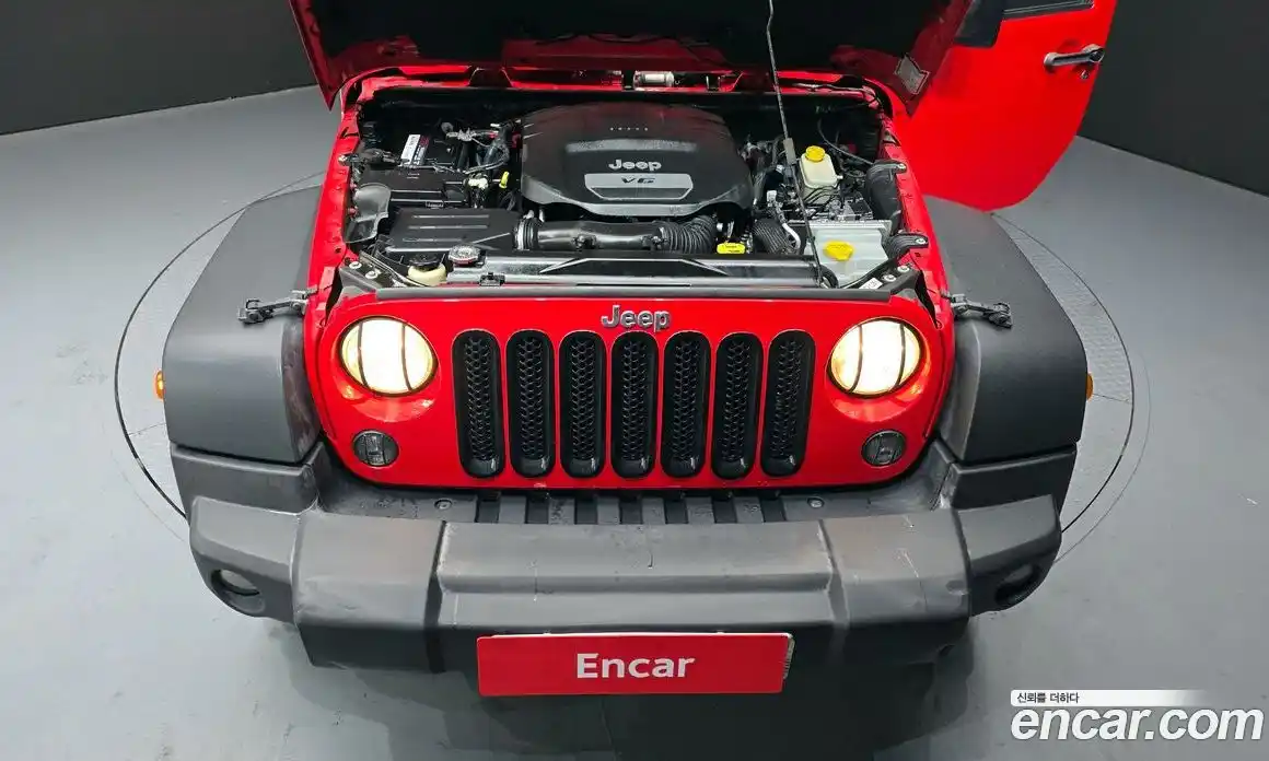 Jeep Wrangler 2016 3.6 Автомат в Москве № 302396, фото 6