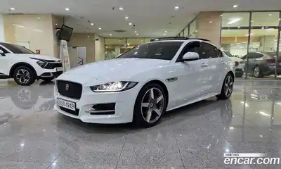 Jaguar XE, 2019