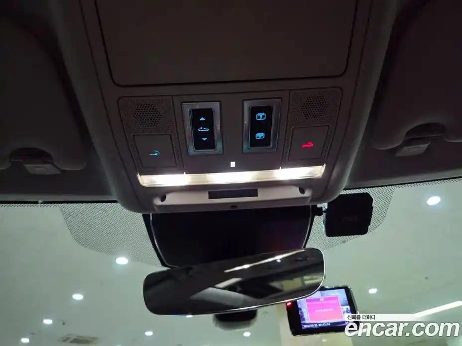 Jaguar XE 2019 2.0 Автомат в Москве № 305191, фото 16