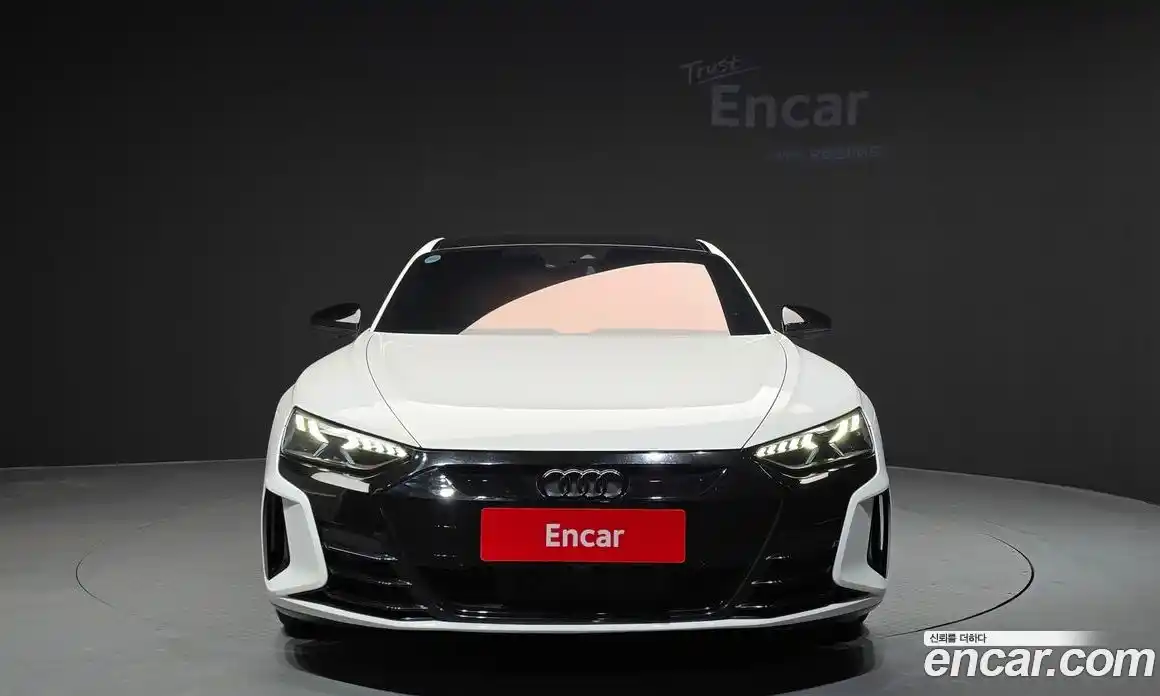 Audi e-tron GT 2022 0.1 Автомат в Москве № 312125, фото 15