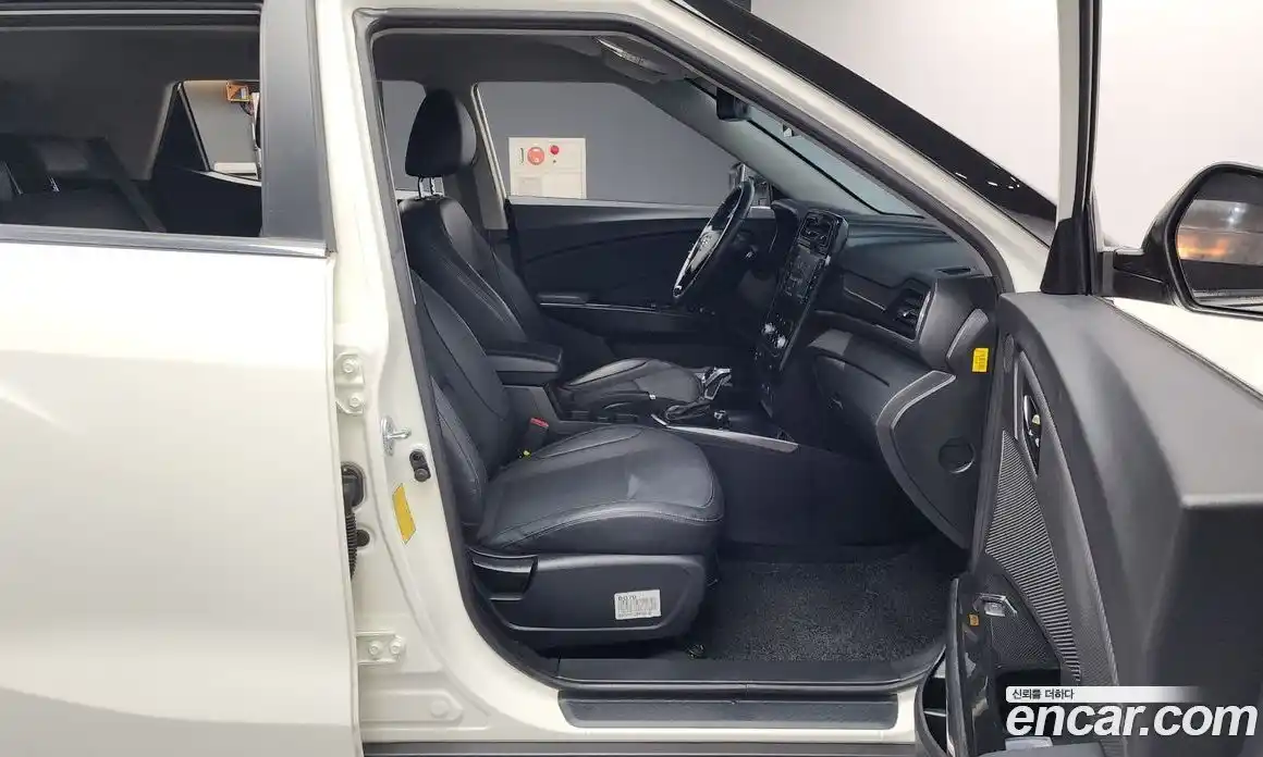 SsangYong TIBOLI 2022 1.5 Автомат в Москве № 31313, фото 11