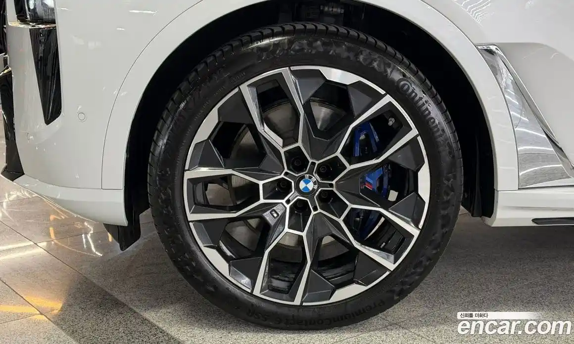 BMW X7 2025 3.0 Автомат в Москве № 330102, фото 5