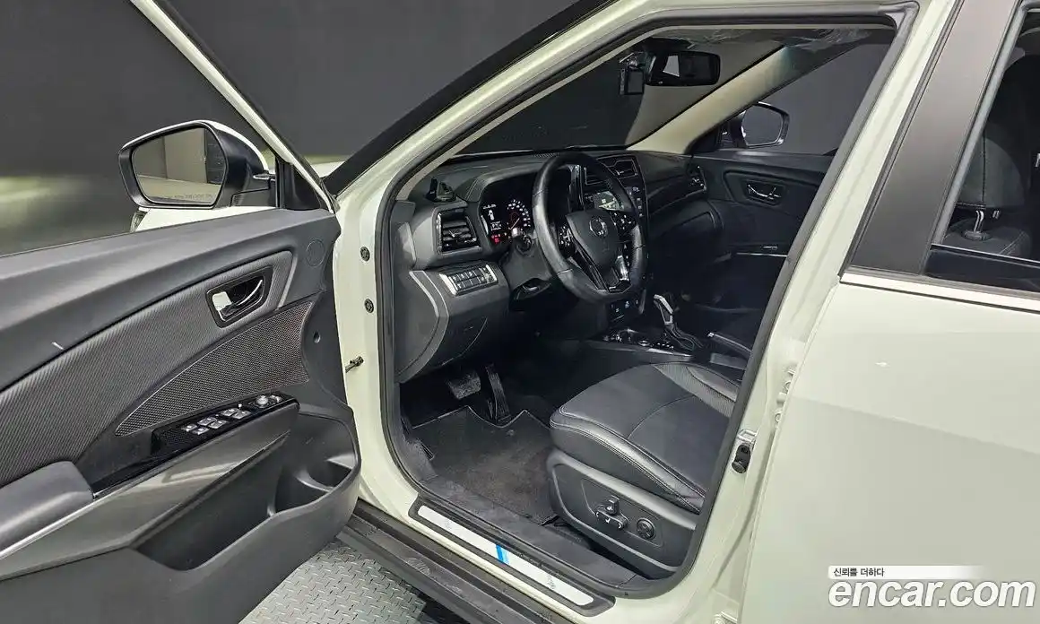 SsangYong TIBOLI 2020 1.5 Автомат в Москве № 33044, фото 10