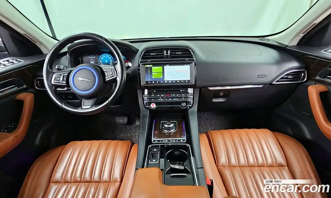 Jaguar F-Pace 2017 2.0 Автомат в Москве № 335831, фото 9