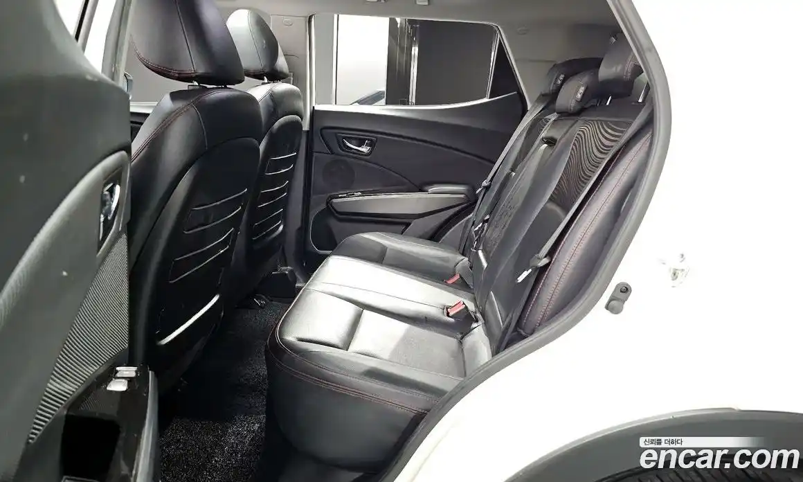 SsangYong TIBOLI 2016 1.6 Автомат в Москве № 34408, фото 4