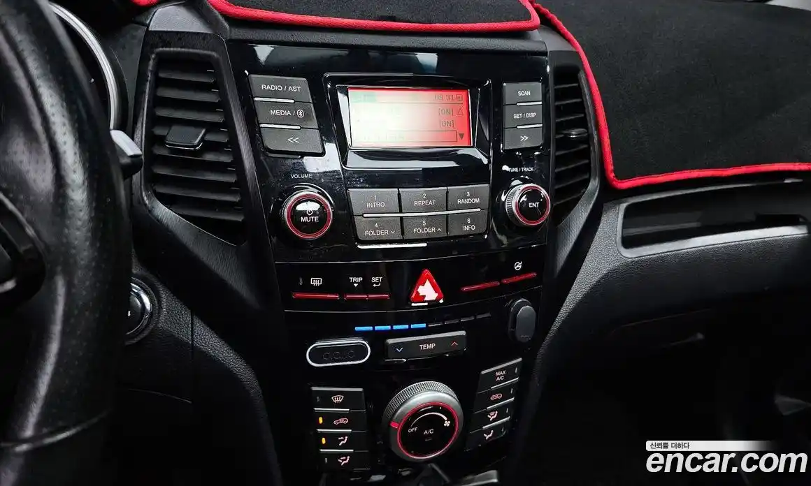 SsangYong TIBOLI 2016 1.6 Автомат в Москве № 34408, фото 6